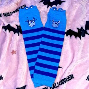 Care bear arm warmers